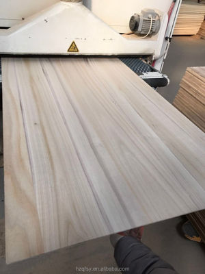 Σύγχρονο στυλ Paulownia Solid Wood Board Συνολική ικανότητα επίλυσης έργων