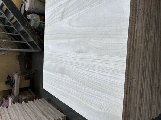 Τραπεζαρία ξύλου με λευκασμένο πίνακα Paulownia και μέγεθος 2440x1220 ή 1200x600