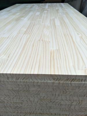 2440*1220mm Περιεκτικότητα σε υγρασία 8%-12% Σκληρό ξύλο Διακοσμητικό υλικό
