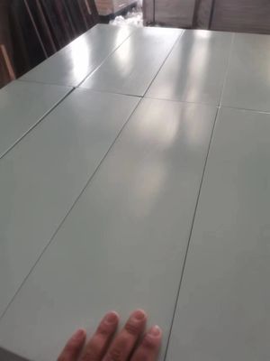 Προσαρμοσμένα χρώματα φύλλα ξύλου πεύκου Διακοσμητικά ξύλινα πάνελ για ικανότητα επίλυσης έργων