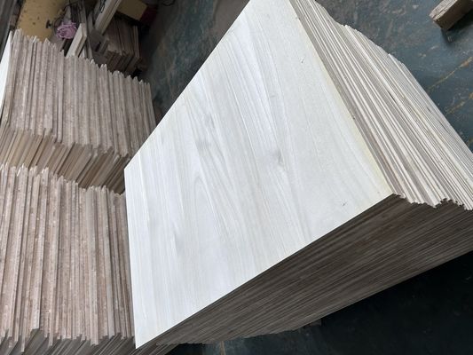 AA ξύλινο πάνελ Paulownia Board Κινέζικο Paulownia 2440x1220 ή 1200x600 ή εξατομικευμένο