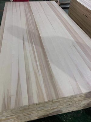 18mm πλακέτα από μαύρο ξύλο για ειδικά σχεδιασμένα πάνελ 100-1220mm πλάτος Populus spp