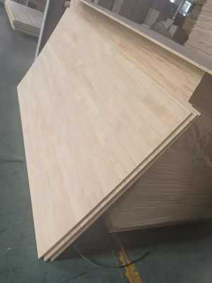 480-510 kg/m3 Πυροσβεστική ξυλεία από πεύκο 18 mm με ακτινοβολία