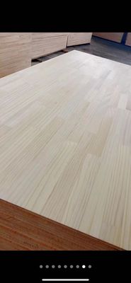 Εσωτερική Υπηρεσία Βασικά 100-1220mm πλάτος FJ δάχτυλο κοινό επιφάνειο με Ζηλανδική ακτινοβολούμενη πεύκα
