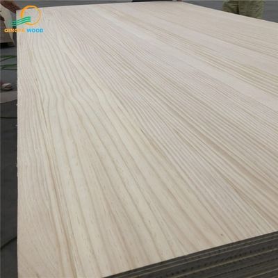 Έπιπλα από πεύκο με πυκνότητα 480-550 kg/m3 και περιεκτικότητα σε υγρασία 8%-12%