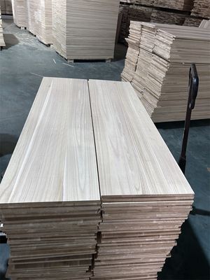 Δωρεάν ανταλλακτικά Paulownia ξύλινη σανίδα Paulownia ξύλινος πυρήνας Περιεκτικότητα σε υγρασία 8%-12%