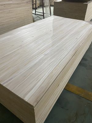 Προσαρμοσμένο μέγεθος Γλυκό από ξύλο 1220x2440 για επιστροφή και αντικατάσταση