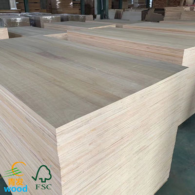Α/Β βαθμός 3mm Paulownia ξύλο Σκληρό ξύλο m3 για την επίλυση του έργου Ικανότητα Διαφορετική